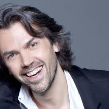 Aymeric Caron accusé d'antisémitisme : la polémique en trois actes