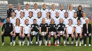 Nationaltrainer fernando santos hat nun mitgeteilt, mit welchem aufgebot er ins. Pin On Deutscher Fussball Bund