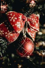 Testimonianze di tale spirito napoletano del natale provengono dal repertorio musicale dedicato alla ricorrenza: Lo Spirito Del Natale Piccole Gioie Fai Da Me