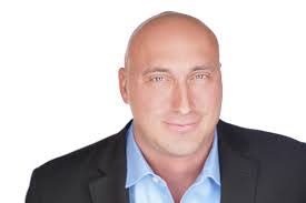 Dan Rinehart's Instagram, Twitter & Facebook