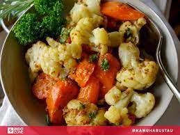 Tambahkan air dan penyedap rasa sapi, masak hingga matang, angkat dan sajikan. Resep Tumis Kembang Kol Saus Tiram Praktis Dibuat Indozone Id
