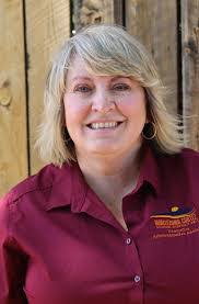 Sarah Richeson's Instagram, Twitter & Facebook