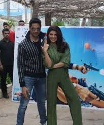 See how many movies you can name from the description i give you. Bollywood Movies List Of Bollywood Movies Starting With A Bollywood Movies List All Bollywood Movies