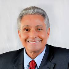 Mediator MANUEL PÉREZ-LEIVA