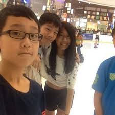 Renee Loh (@RxnxeLWX)