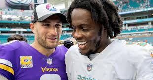 Pressed into action, Teddy Bridgewater has tough day against Vikings' pass  rush and veteran defensive backs