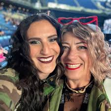 Looking for Chinese Food Suggestions, even better if they deliver