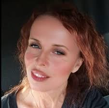 Neapolitan Hair Color Inspo 🤎🌸🤍 #neapolitan #hairstyle #haircolor