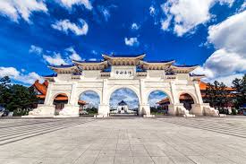 The design for the building was outsourced as a competition. Chiang Kai Shek Memorial Hall Taipei Arrivalguides Com