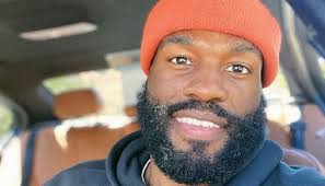 Tolak Hapus 'Abdul' Dari Nama Tengahnya, Ini Cerita Muslim Aktor Aquaman