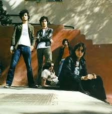 Strokes On The Stairs Hehehh Julian Casablancas The Strokes Band Photography