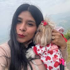 Se rentan cuartos. 🏠 Incluye todos los servicios,💧Agua,⚡️Luz, 💻Internet.  Entrada independiente. 🚿Baño compartido. 📲INFO: 4431315675. Puedes marcar  o vía WhatsApp. En la colonia Ventura Puente, calle lago de Yuriria, a una  cuadra