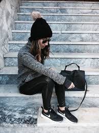 16 Favorite Purchases From 2016 Athleisure Outfits Black Nikes Casual Shoes Outfit