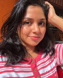 Iris Chávez (@irischaglez) • Instagram photos and videos