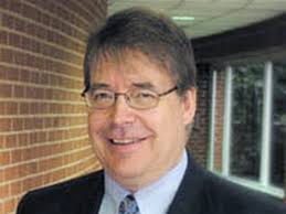 UT names new dean of business