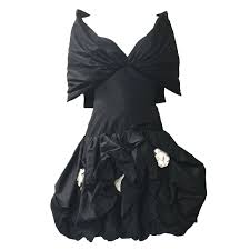 Bill Blass 60s Strapless Evening Dress Size 6 From A Collection Of Rare Vintage Eve Strapless Evening Dress Evening Dresses Vintage Designer Evening Dresses