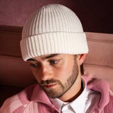 Stella Thornton (@stellaathornton)