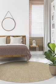 Deep tufting on the cushioned upholstered headboard adds such a cozy element sure to put. What Is The Best Size Rug For Under A Queen Bed 10 Ideas