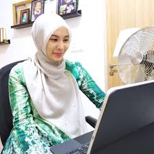 Nurul izzah anwar is the people's justice party mp for permatang pauh in penang, malaysia. Nurul Izzah Serah Pada Pucuk Pimpinan Pkr Tentang Kerusi Permatang Pauh Malaysia News