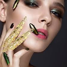 20 Pack Finger Nail Claw Rings Ancient Queen Costume Fingertip Claw Nail  Rings Metal Finger Knuckle Claw for Halloween Vampire Nails Women Cosplay  Costume Drama Dance Show : Amazon.com.au: Beauty