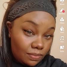 Jeannine Jackson's Instagram, Twitter & Facebook