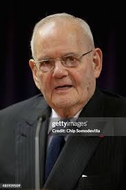 93 Robert Silvers Photos & High Res Pictures