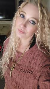 Good afternoon lovely people!! I truly hope to see you all soon, to all of  you who show up in my notifications ❤️ 💗 ♥️