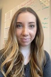 Amanda Ellenberger's Instagram, Twitter & Facebook