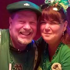 Hire photographer for graduation day memories