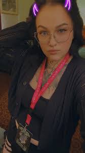 Kassi Palmer's Instagram, Twitter & Facebook