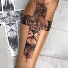 30 Lion Tattoo Design Ideas The Xo Factor Lion Tattoo Design Lion Tattoo Tribal Lion Tattoo