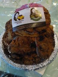 When rival grab entered indonesia a few years later, they approached mdm soelistiowati to be. Pisang Goreng Madu Bu Nanik Jakarta Restaurant Reviews Photos Phone Number Tripadvisor