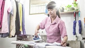 Empleadas domésticas: comenzarán a analizar una suba en los salarios -  Infobae