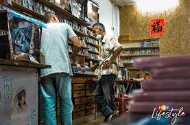 Asas falsafah dalam pendidikan muzik fmsp upsiподробнее. Penang Vintage Music Shop Still Hits The Right Notes Free Malaysia Today Fmt