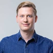 Dennis Mielke's Instagram, Twitter & Facebook