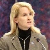 400+ 'Steinweg' profiles