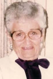 Lila Whitmore's Instagram, Twitter & Facebook