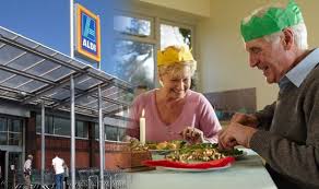 You might have some leftovers, but that's all part of the fun. Aldi Is Selling An Entire Christmas Dinner For 8 99 Express Co Uk