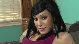 Ryder Monroe TS Babysitter - Tranny.one
