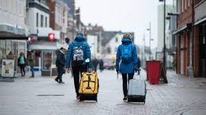 Ein ehepaar hatte anfang mai urlaub auf der insel gemacht. Sylt Paar Nach Urlaub Positiv Getestet 261 Menschen In Quarantane Stern De