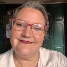 where to find small straw bales?