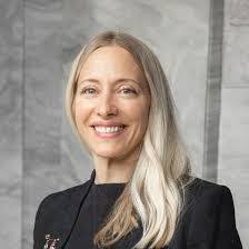 Fran Larkin's Instagram, Twitter & Facebook