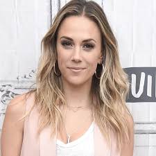 Jana Kramer Reveals How Her Self-Care Routine Has Changed Since Getting  Pregnant With Baby No. 3