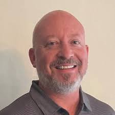 Jennifer Eiland's Instagram, Twitter & Facebook