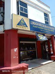 Salah satu dari perubahan tersebut adalah amandemen terhadap uud 1945. Lembaga Hasil Dalam Negeri Lhdn Tanah Merah Kelantan Malaysia Government Building Government Organization Facebook
