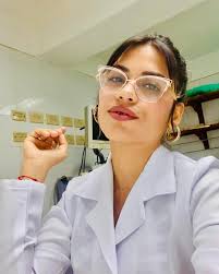 Yeidy Rodriguez's Instagram, Twitter & Facebook