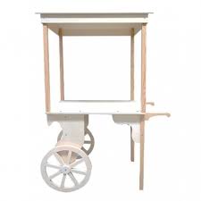 Un candy bar es una mesa para que tus invitados se sirvan. Carro Candy Bar Materializarte Com