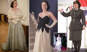 Queen elizabeth's younger sister princess margaret was born in 1930, and this portrait was taken at some point when she was a toddler. Student 21 Who Works As A Young Queen Elizabeth Lookalike Earns Upwards Of 50 Per Appearance Daily Mail Online