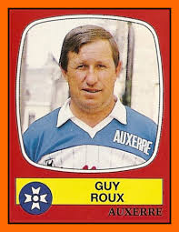À 76 ans, guy roux peut se vanter d'être un monument du football français. Guy Roux Gros Bonnet Du Football Francais Edj News