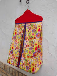 Range Couches Mural Poules Les Sacs De Genie En 2020 Range Couche Sacs A Couches Bebe Sac A Couche